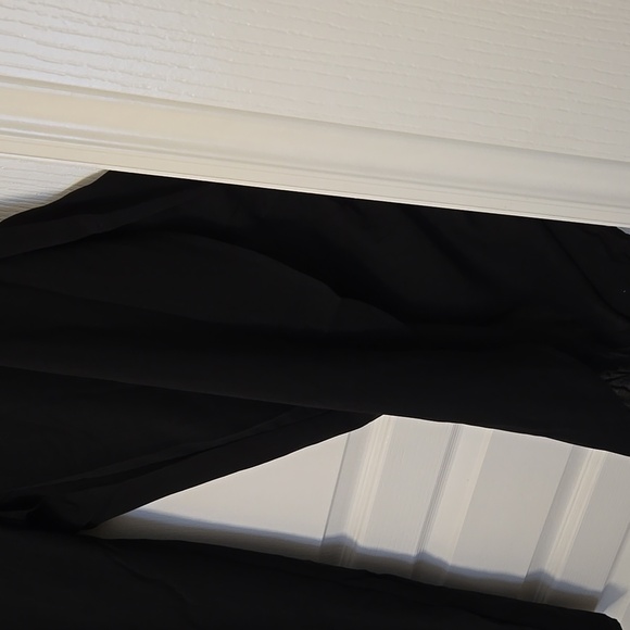 New lounging tulip pants set - Picture 2 of 14